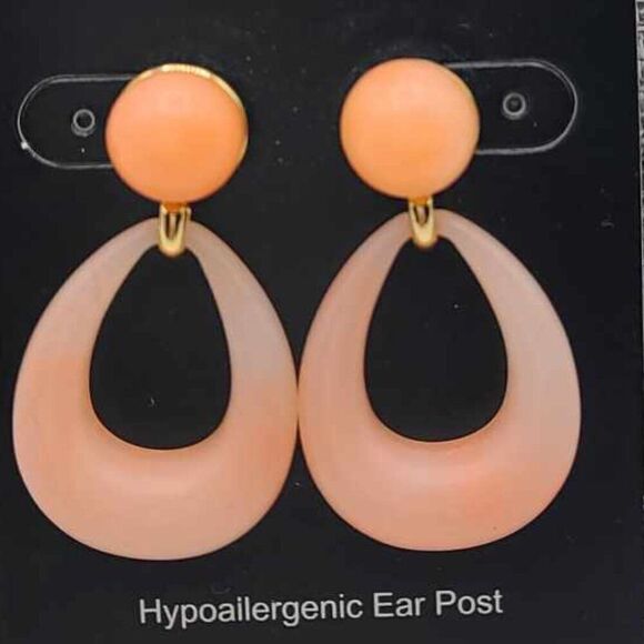 J Crew Factory Pink Acrylic Drop Earrings NEW!  NWT! - Picture 5 of 6